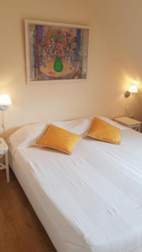 Отель Bed & Breakfast de Echo  Muiderberg
